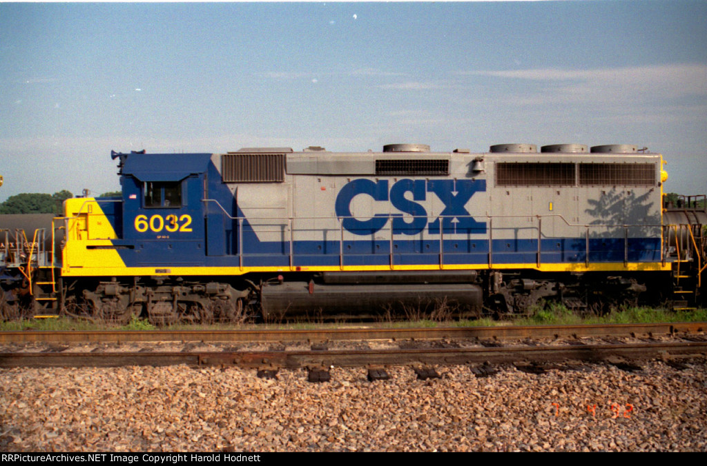 CSX 6032